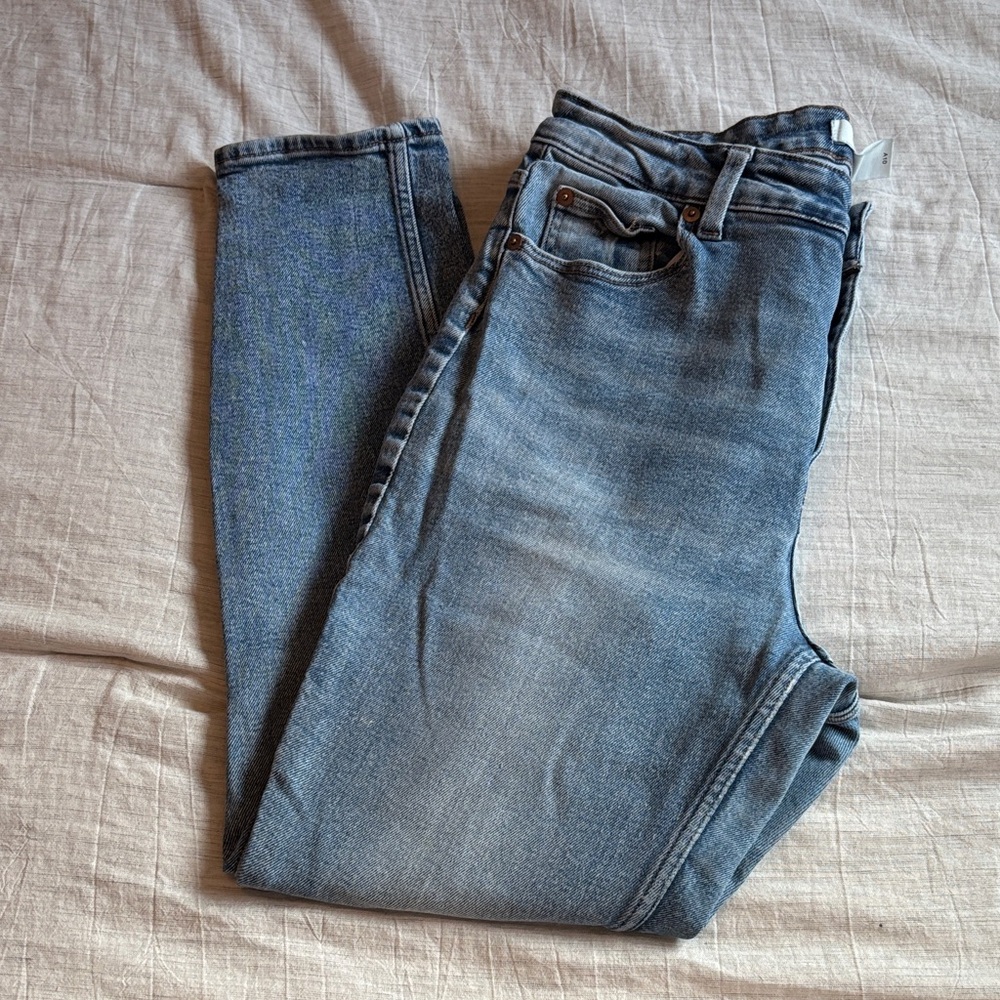 H&M Women’s Light Blue Straight Jeans Size 12